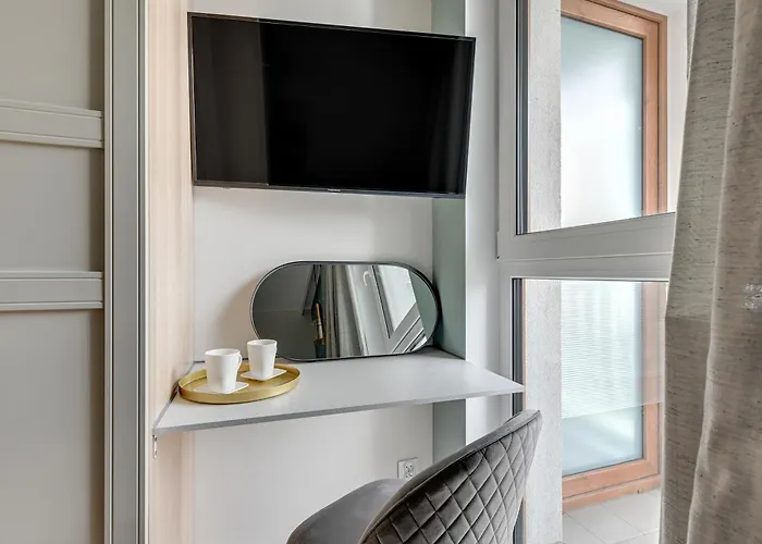 Aura 40 Center By Downtown شقة فندقية 3*