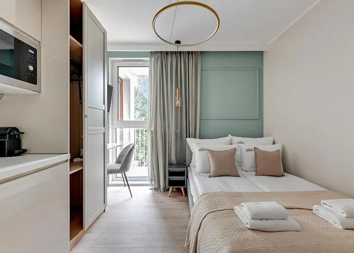 Aura 40 Center By Downtown غدانسك