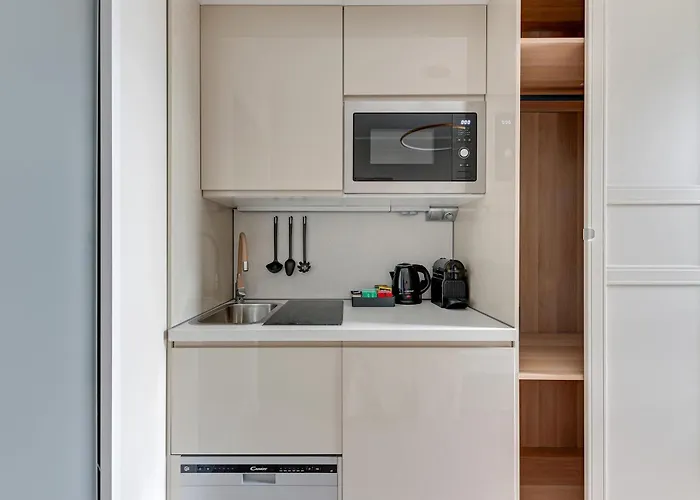 شقة فندقية Aura 40 Center By Downtown 3*