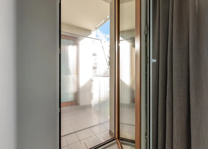 Aura 40 Center By Downtown غدانسك